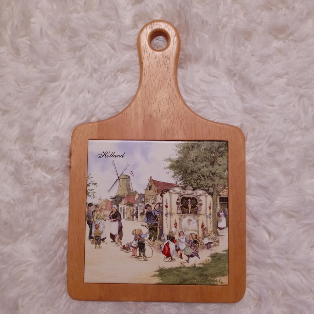 Decorative Holland Cutting Board